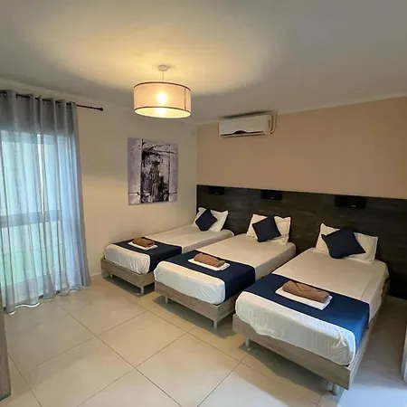 Sunnyside * Saint Julian's