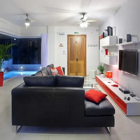 Sunnyside Villa San Ġiljan